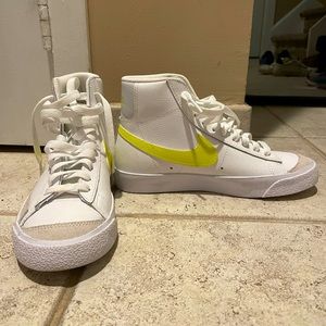 Nike womens hightops size 6 flourescent yellow swoosh.New!